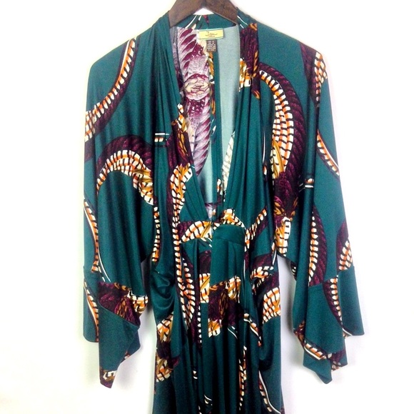 ISSA LONDON Silk Emerald Tunic or Dress - Picture 5 of 8